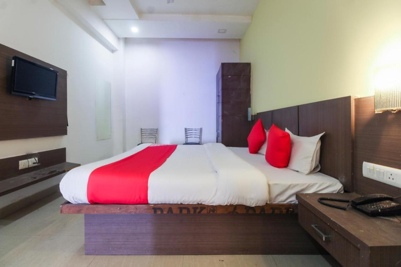 Oyo 67810 Hotel Lals Inn Agra  Zewnętrze zdjęcie
